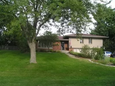 10737 Hendricks Pl, Crown Point, IN 46307 photo 1