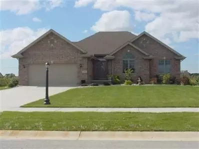 1725 Silver Hawk Dr, Crown Point, IN 46307 photo 1