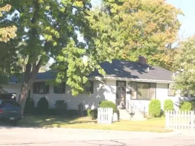 300 E Glen Park Ave, Griffith, IN 46319 photo 1