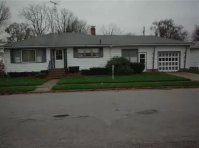 1006 Wright Ave, La Porte, IN 46350 photo 1