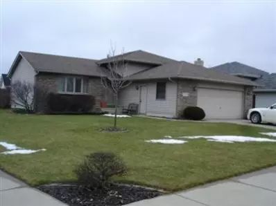 727 N Rueth Dr, Griffith, IN 46319 photo 1