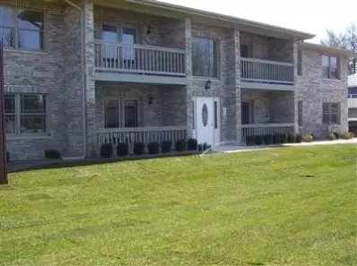 9101 Kennedy Ave #2D, Highland, IN 46322 photo 1