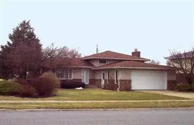 8474 Edison, Crown Point, IN 46307 photo 1
