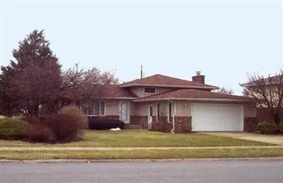 8474 Edison, Crown Point, IN 46307 photo 1