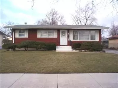 24 Mohawk Dr, Thornton, IL 60476 photo 1