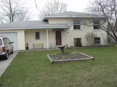 740 N Colfax, Griffith, IN 46319 photo 1
