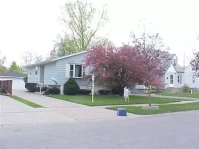 215 N Dwiggins, Griffith, IN 46319 photo 1