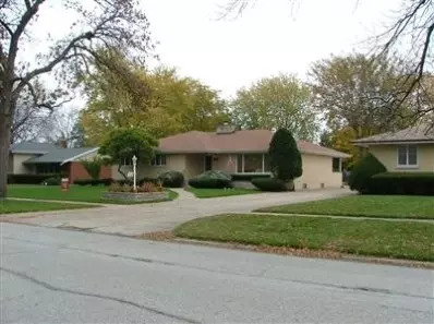 7635 Forest Ave, Munster, IN 46321 photo 1