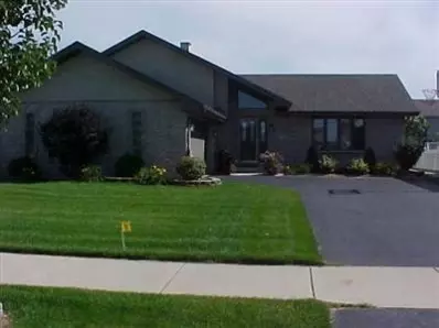 256 Beiriger Dr, Dyer, IN 46311 photo 1
