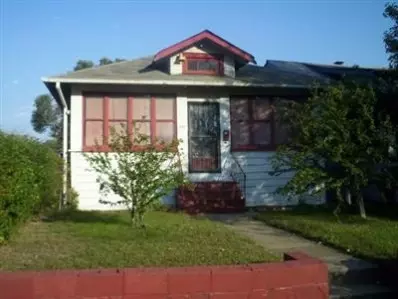341 Pierce St, Gary, IN 46402 photo 1