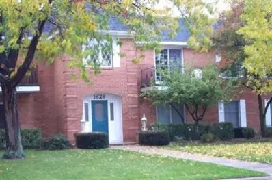 1628 Camellia #B-2, Munster, IN 46321 photo 1