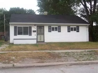 1075 Matthews St, Gary, IN 46406 photo 1