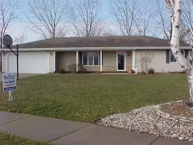 712 Robin Ct, Griffith, IN 46319 photo 1