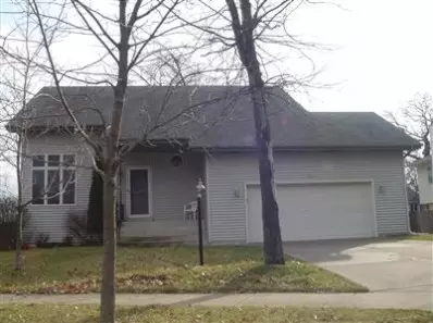 341 Cambridge Rd, Griffith, IN 46319 photo 1