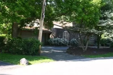 1245 River Dr, Munster, IN 46321 photo 1
