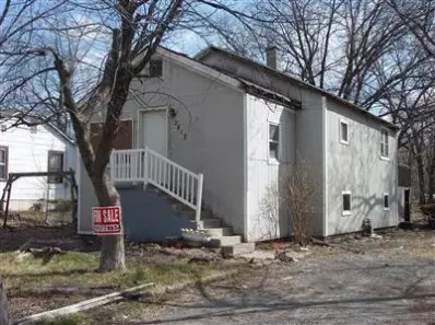 2413 Colfax St, Gary, IN 46406 photo 1
