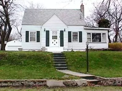 2338 Crest Rd, Gary, IN 46408 photo 1