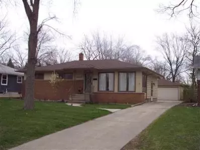 8021 Monaldi, Munster, IN 46321 photo 1
