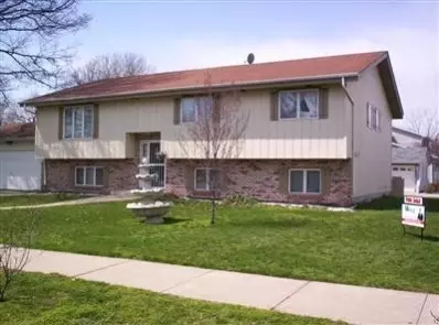 1117 W Elm Pl, Griffith, IN 46319 photo 1