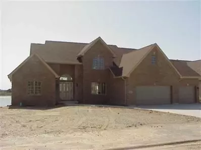8401 Doubletree Dr, Crown Point, IN 46307 photo 1