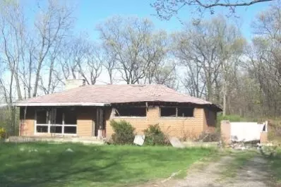 363 N Henry St, Gary, IN 46403 photo 1
