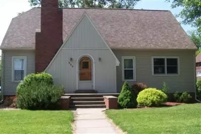 325 E Main St, Brook, IN 47922 photo 1