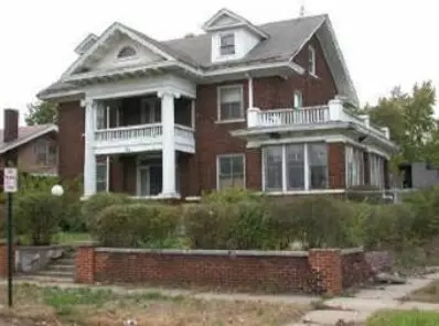 700 Buchanan, Gary, IN 46402 photo 1