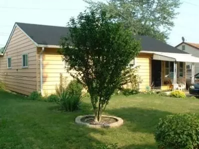 2231 Marshalltown Ln, Gary, IN 46407 photo 1