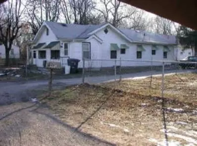 913 E 34th Ave, Gary, IN 46409 photo 1