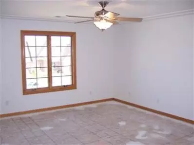 9012 Drake Dr, Saint John, IN 46373 photo 9