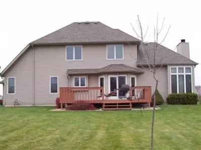 8375 Lantern View Ln, Saint John, IN 46373 photo 4