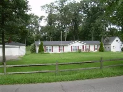 1614 Elm St, Griffith, IN 46319 photo 1