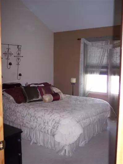 772 Admiral Dr, Porter, IN 46304 photo 9