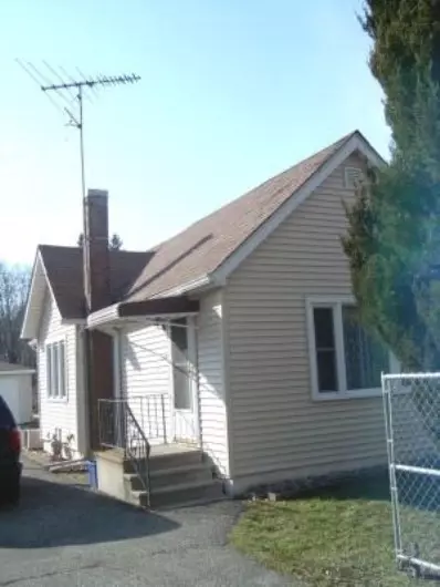 126 Elm, Walkerton, IN 46574 photo 3