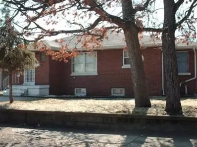 6041 Birch St, Gary, IN 46403 photo 1