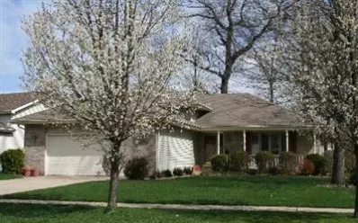 1836 W Oak St, Griffith, IN 46319 photo 1