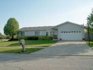 1447 W 99 Pl, Crown Point, IN 46307 photo 1