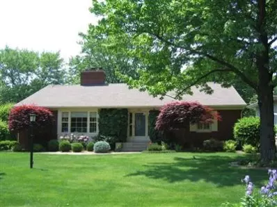 8200 Baring Ave, Munster, IN 46321 photo 1