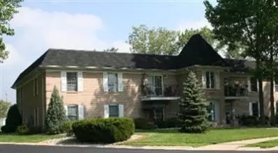 2629 Georgetowne, Highland, IN 46322 photo 1