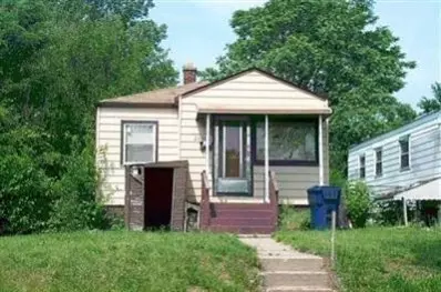 2678 Polk Pl, Gary, IN 46407 photo 1