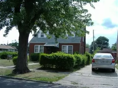 592 Taney Pl, Gary, IN 46404 photo 1