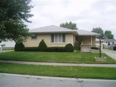 950 W Pine Pl, Griffith, IN 46319 photo 1