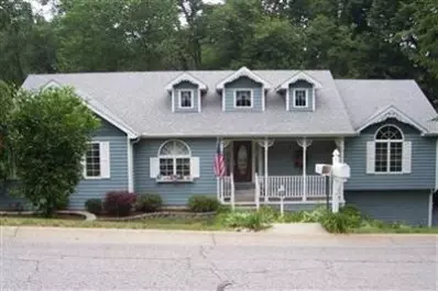 79 Brookview Ln, Valparaiso, IN 46385 photo 1