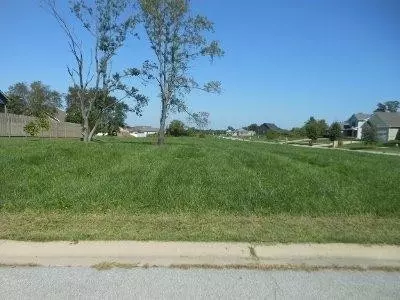 229 Hampton Manor Ln, Valparaiso, IN 46385 photo 1
