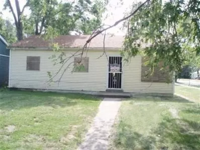 5537 E 10th Ave, Gary, IN 46403 photo 1