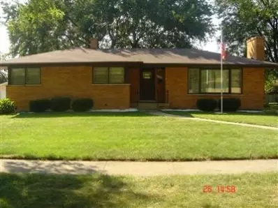 8422 Forest Ave, Munster, IN 46321 photo 1