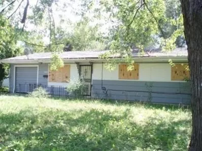 1051 E 47th Pl, Gary, IN 46409 photo 1