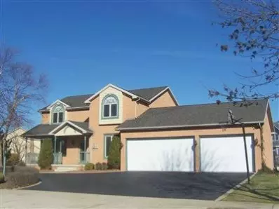 10239 St James Pl, Munster, IN 46321 photo 1