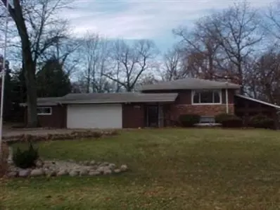 7998 Tapper Pl, Dyer, IN 46311 photo 1