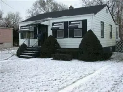 979 Gerry St, Gary, IN 46406 photo 1